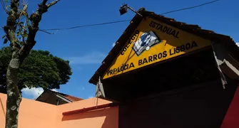 Aluno surta e ameaça funcionários e alunos na zona norte