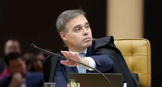 Crise entre Polícia Federal e ministro André Mendonça atinge o STF
