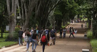 Inscrições do Vestibular 2027 da UEL terminam em 10 de agosto