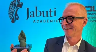 Professor e arquiteto de Maringá vence o Prêmio Jabuti Acadêmico