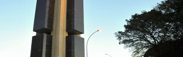 Imagem ilustrativa da imagem Copom reduz Selic para 14% e mantém cautela com inflação