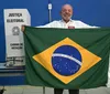 Lula vira sobre Flávio Bolsonaro e é reeleito para quarto mandato