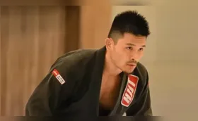 Kabuto deixa o hospital e se pronuncia pela primeira vez