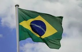 É preciso mudar de cima para baixo para a República se reencontrar