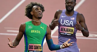 Alison dos Santos é campeão do Mundial de Atletismo Ultimate