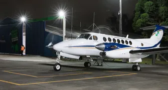 Avião do Estado vai buscar pacientes para hemodiálise e levar medicamentos para Adrianópolis