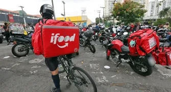 Brasil tem 2 milhões de pessoas que trabalham por aplicativos