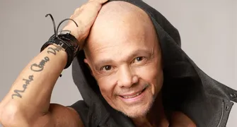 Cantor de axé Netinho morre aos 60 anos