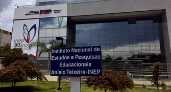 Cartões de inscrição do Enamed e Revalida estão disponíveis