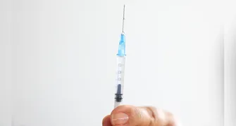 Consultas por lesões pré-cancerígenas caem após vacina contra HPV