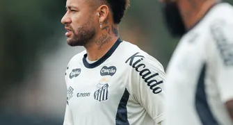 Em ascensão, Santos recebe o líder Flamengo na Vila