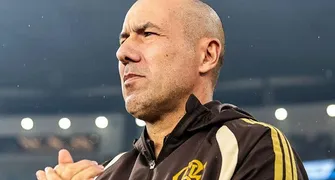 Flamengo enfrenta o Estudiantes em busca de vantagem na semi