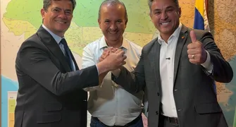 Governadores eleitos do Sul se unem em Brasília em campanha por Flávio Bolsonaro