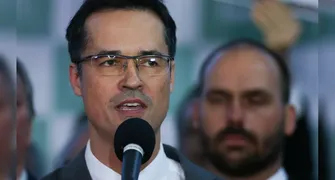 Justiça suspende campanha de Dallagnol ao Senado no Paraná