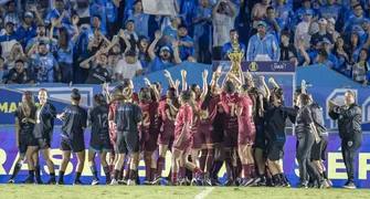 LEC bate Imperial e conquista bi do Paranaense Feminino Sub-17