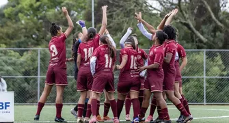 LEC Tsuru decide Paranaense Sub-17  neste domingo (20 ) no estádio do Café
