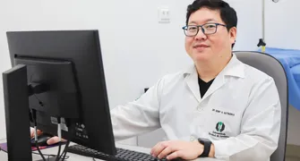 Médico do HU de Londrina é um dos 5 brasileiros selecionados para curso no Japão