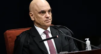 Mensagens entre Vorcaro e Moraes estremecem os bastidores do STF