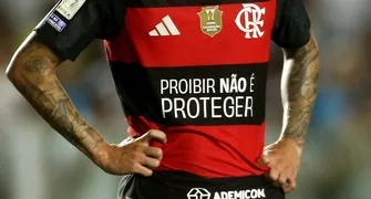 Na liderança, Flamengo faz clássico com o Fluminense