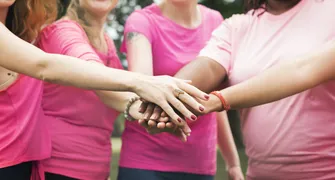 Outubro Rosa: tratamento termina, mas medo do câncer pode permanecer