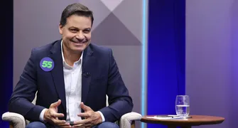 Sandro defende venda da Copel e promete cobrar obras do pedágio