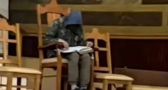 Suspeito furta bíblia de igreja de Rolândia e padre perdoa delito
