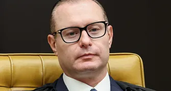 Zanin: 'Não dá para investigar Moraes sem julgar atos de Mendonça'