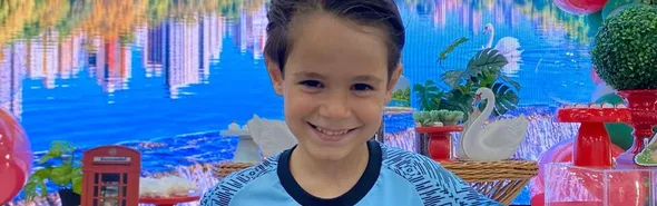 Imagem ilustrativa da imagem Aos 7 anos, menino transforma Londrina em tema de aniversário