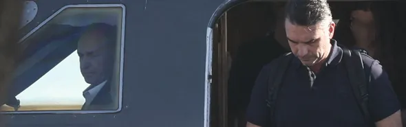 Imagem ilustrativa da imagem Flávio Bolsonaro divulga carta nos EUA e se diz 'presidente eleito'