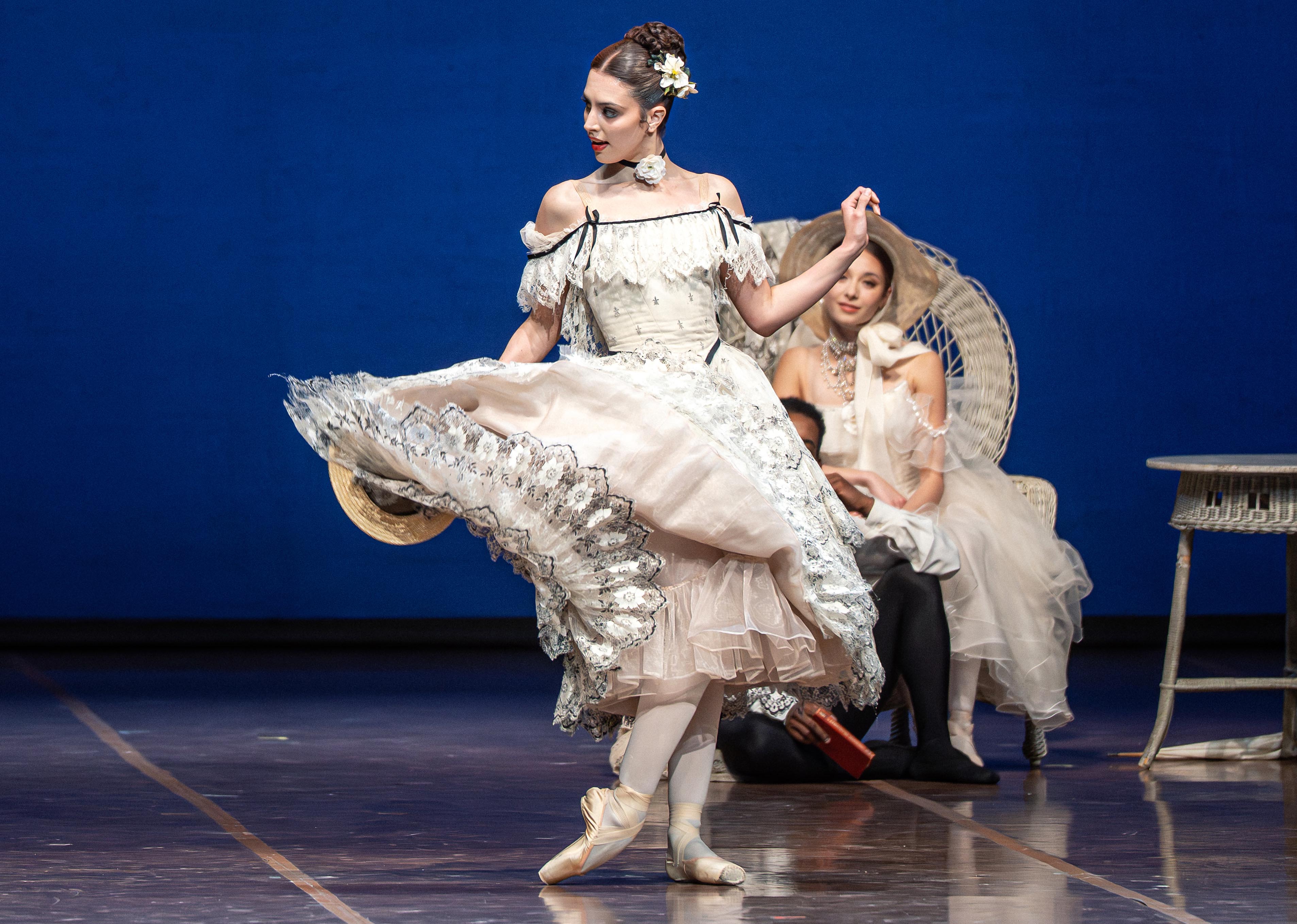 Ana Gonçalves, bailarina londrinense brilha na Alemanha