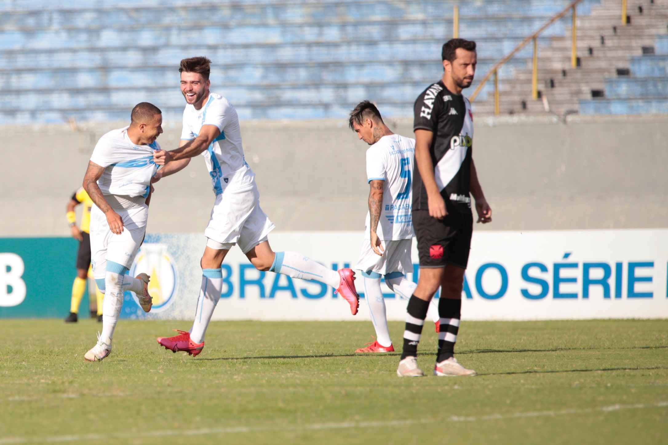 Londrina tem oito jogos para evitar roteiro de rebaixamento