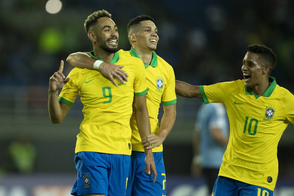 Brasil lidera chave no torneio Pré-Olímpico após derrotar ...