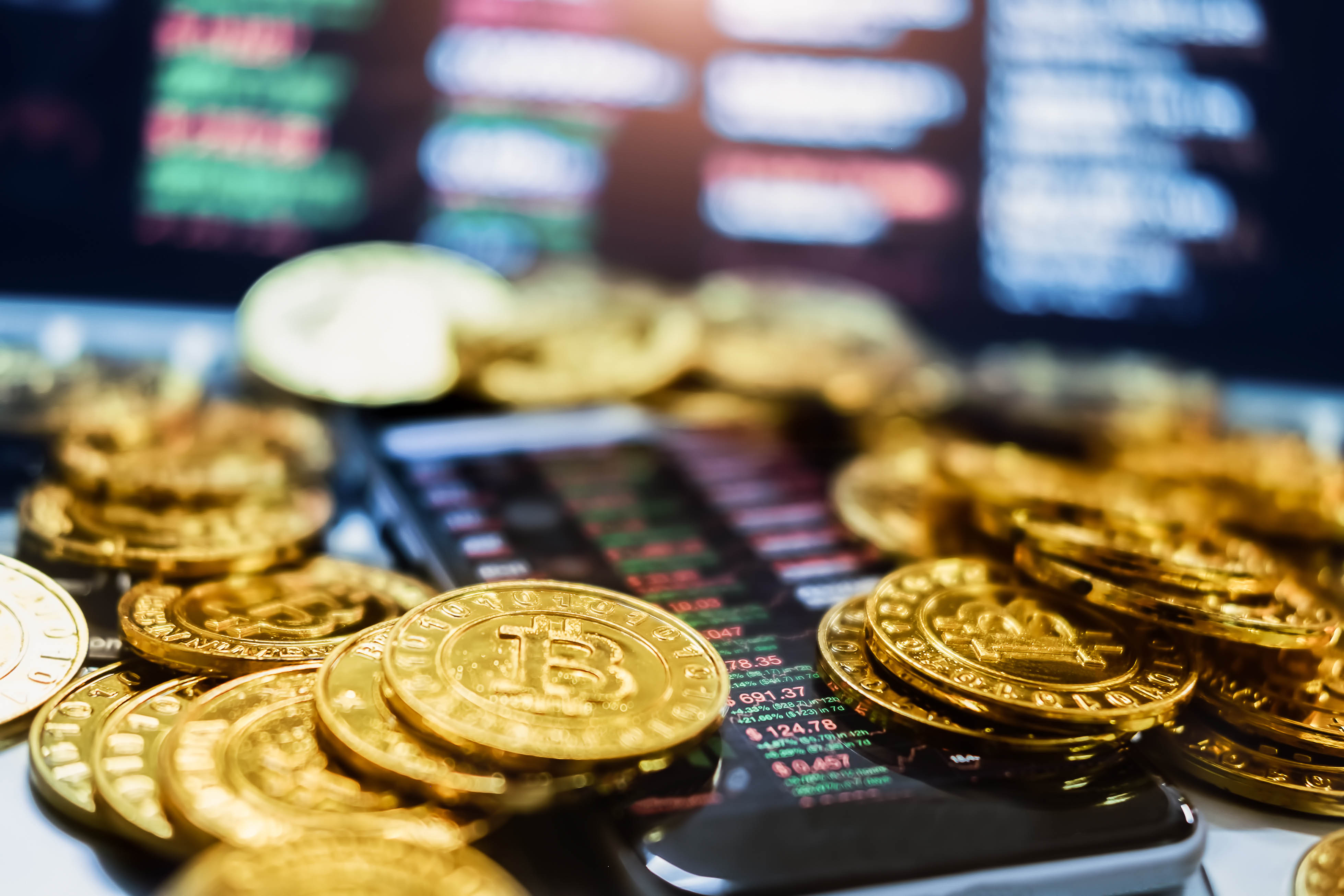 Valorização dos Bitcoins agita mercado de criptomoedas