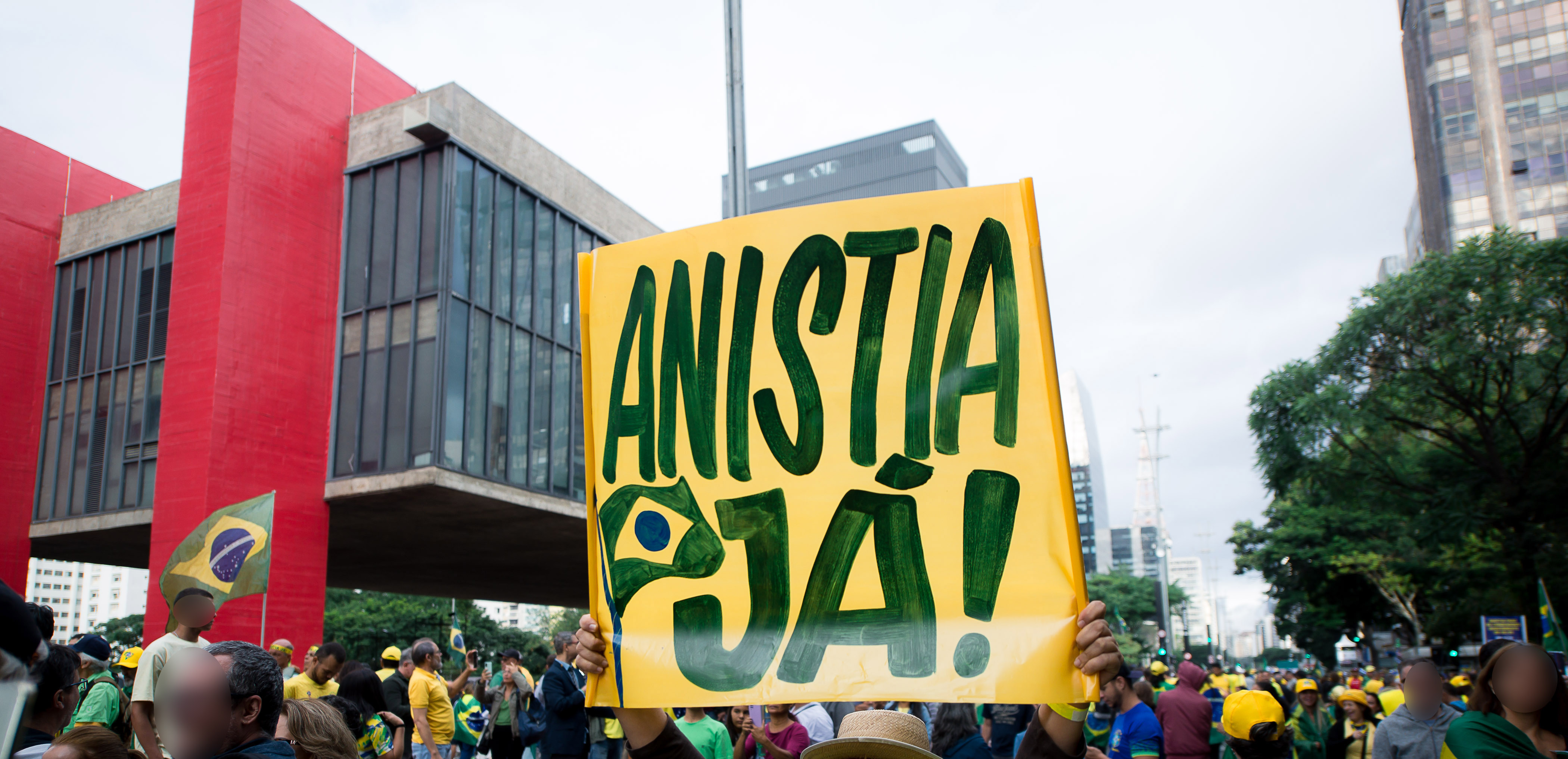 Anistia ampla tem amparo legal, mas Supremo pode derrubar