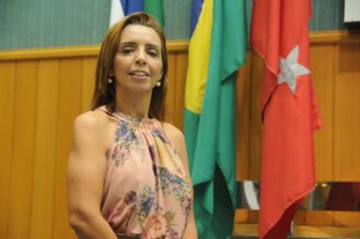 Londrinense pede cassação de vereadora e deputados estadual e federal da “família Boca Aberta”