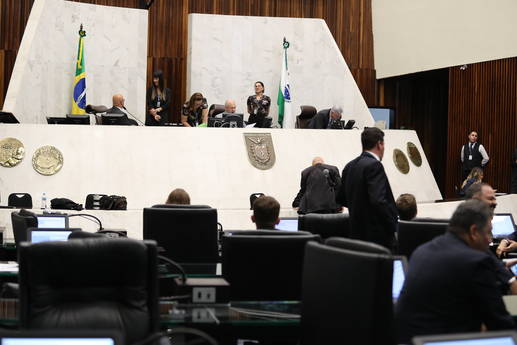 Mulheres do Paraná vão poder usar aplicativo para denunciar violência