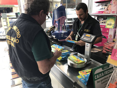 Material escolar é alvo de fiscalização do Ipem