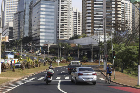 Trabalho na Ayrton Senna foi realizado, na grande maioria, sem necessidade de impedir totalmente a passagem dos veículos