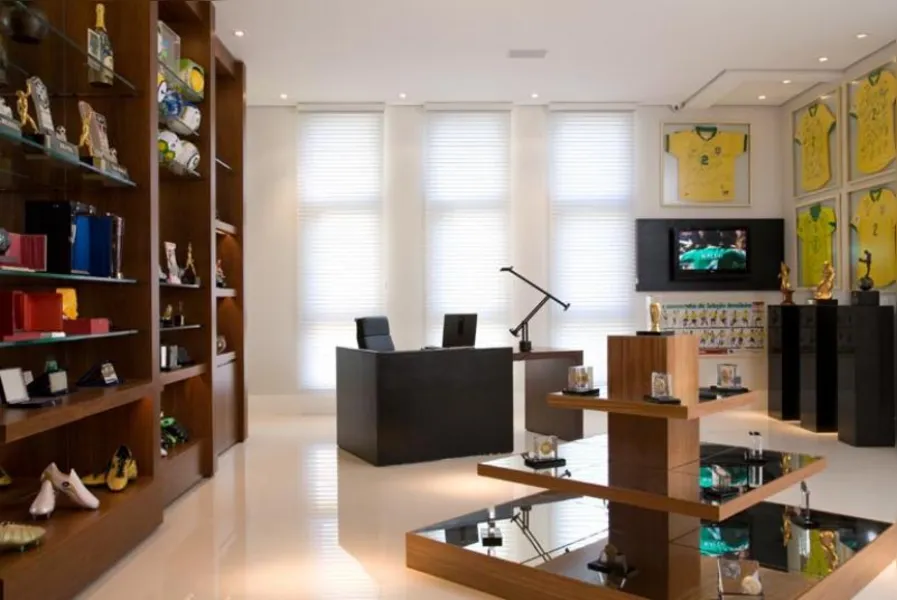 A história do ex-jogador Cafú através da arquitetura e design