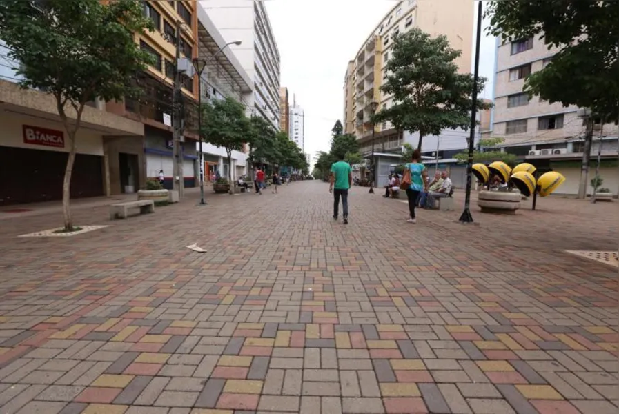 Descaracterizado, projeto de reurbanização do centro completa 40 anos
