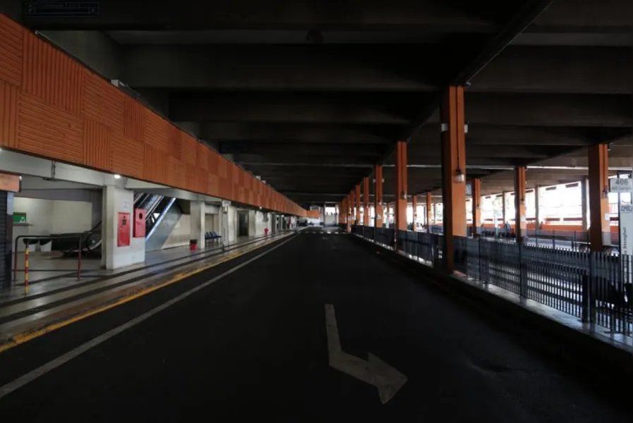 MOBILIZAÇÃO - Ato leva 15 mil às ruas de Londrina