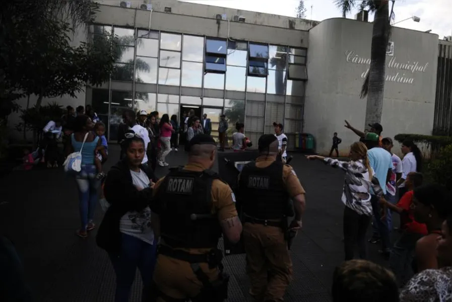 Câmara de Londrina abre Comissão Processante contra Boca Aberta