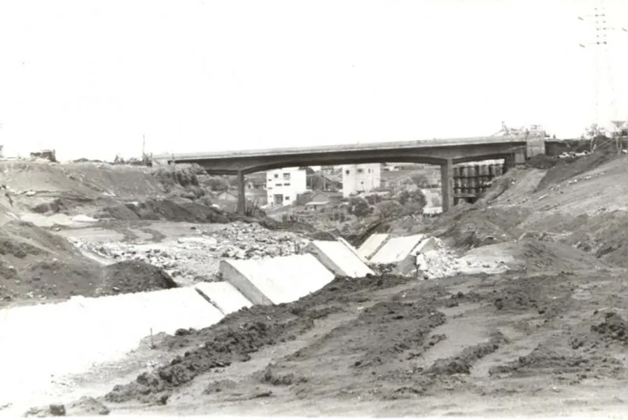 Via Expressa completa 40 anos