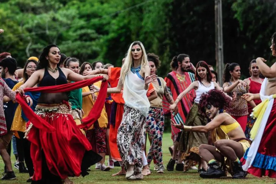 A dança como celebração