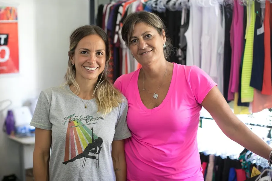 Thiago Nassif: Bazar solidário K.Daher: um sucesso!