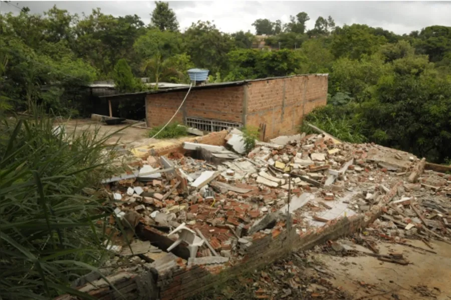 Fundos de vale acumulam focos de dengue