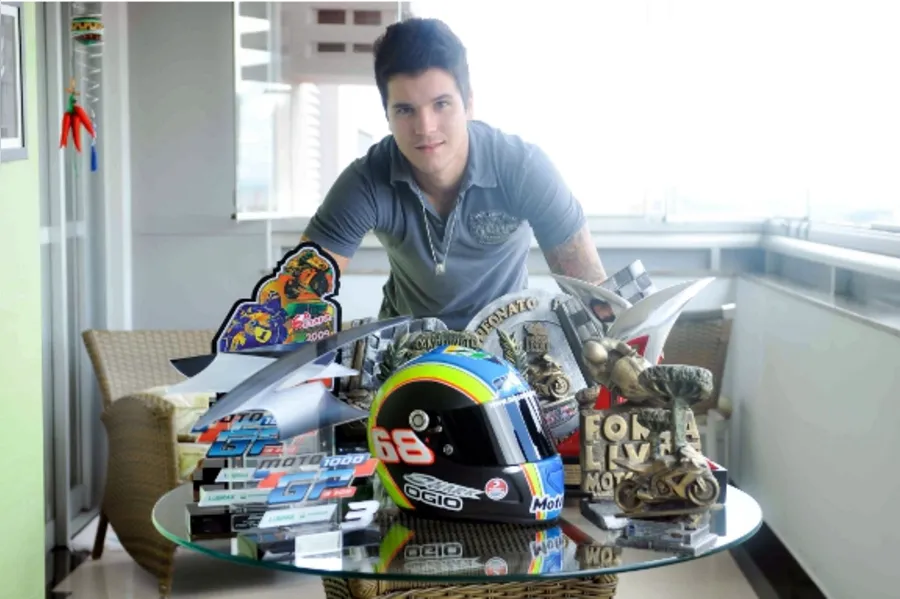 SOCIEDADE Londrina - Thiago Nassif