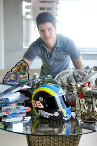 SOCIEDADE Londrina - Thiago Nassif