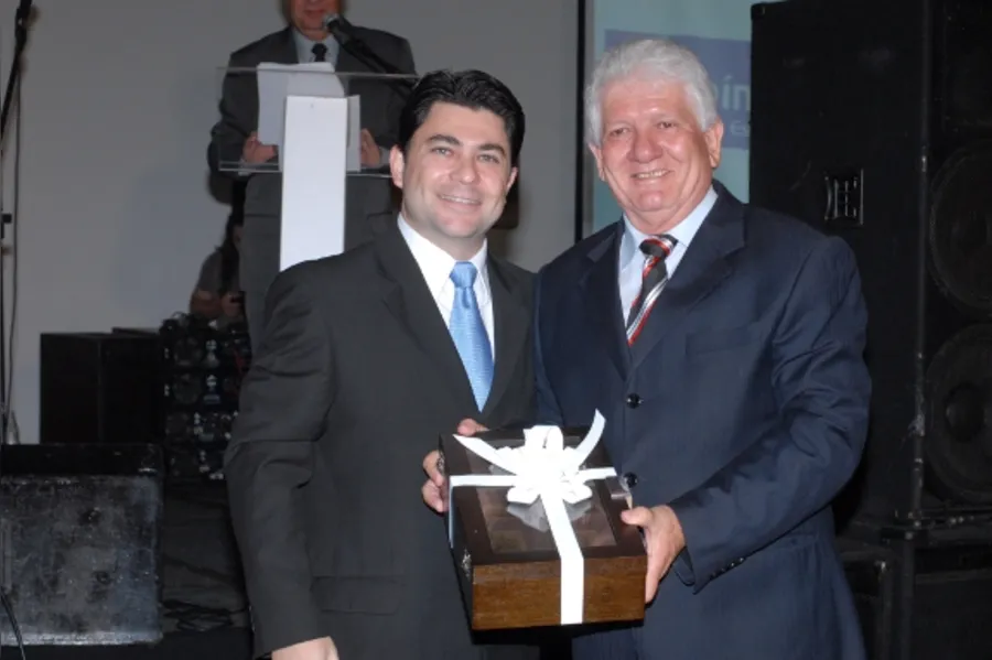 SOCIEDADE Londrina - Thiago Nassif
