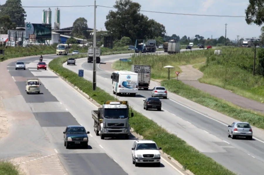 PARE E PENSE Leis mais rígidas diminuem infrações de trânsito?